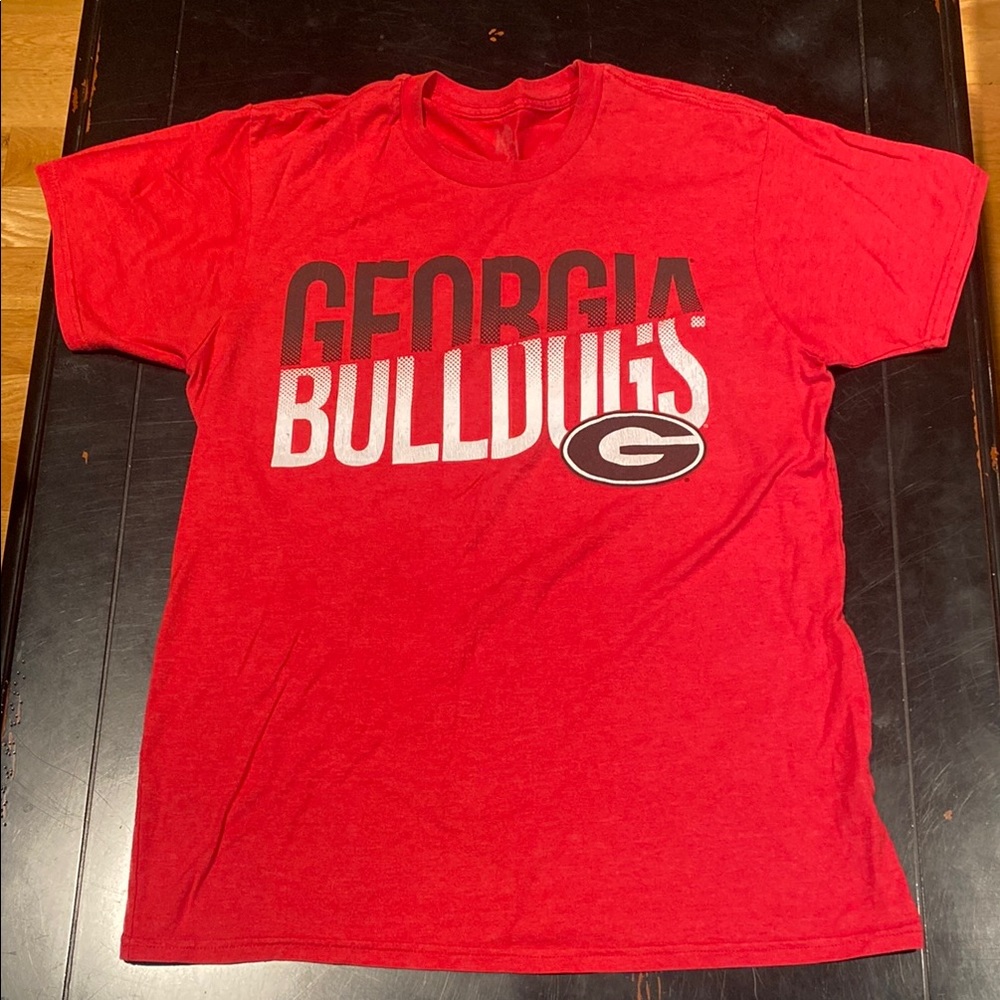 Official UGA Georgia Bulldogs Red T-Shirt Sz M Knights Apparel
GUC